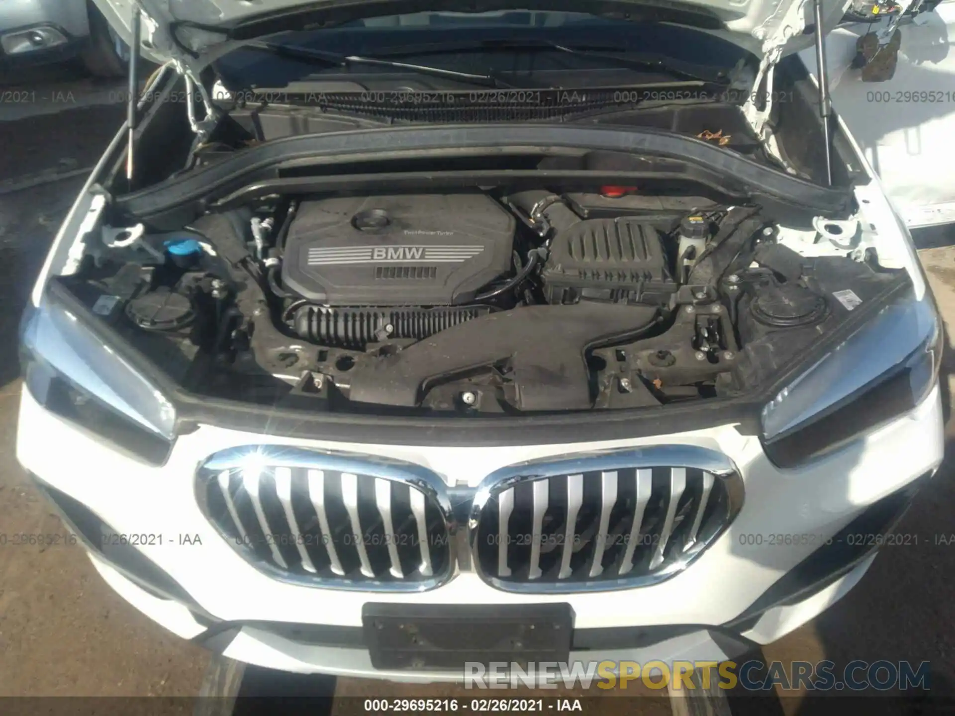 10 Фотография поврежденного автомобиля WBXJG9C08L3L81781 BMW X1 2020