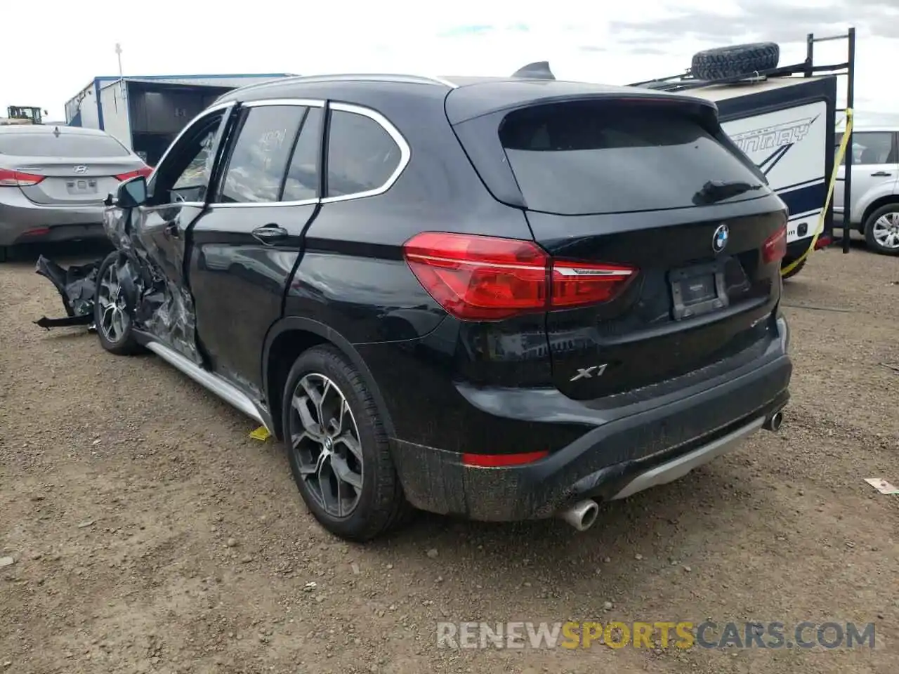 3 Photograph of a damaged car WBXJG9C08L5P24805 BMW X1 2020