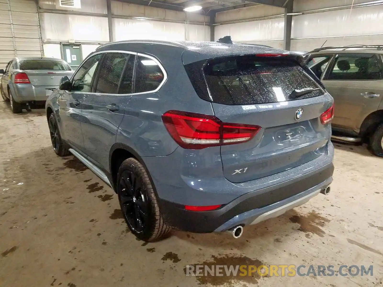 3 Фотография поврежденного автомобиля WBXJG9C08L5P39305 BMW X1 2020