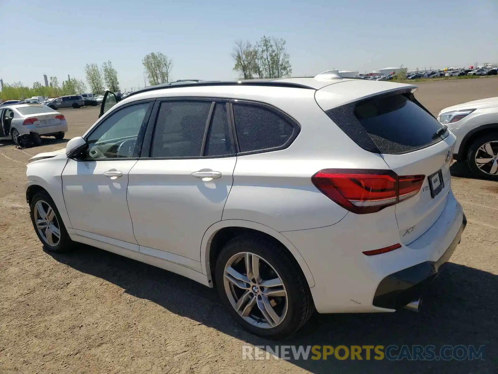 3 Photograph of a damaged car WBXJG9C08L5P69386 BMW X1 2020