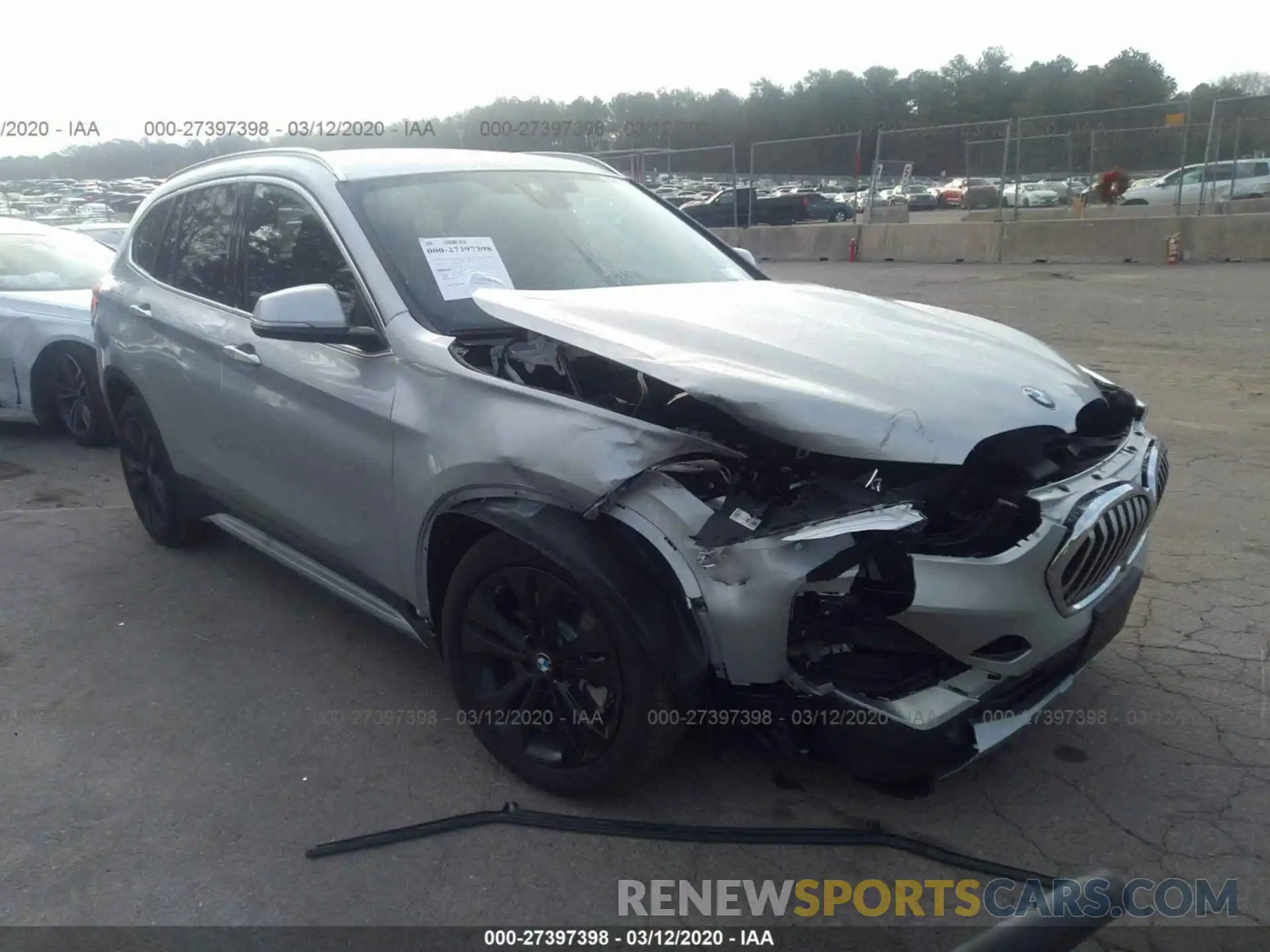 1 Фотография поврежденного автомобиля WBXJG9C08L5P79562 BMW X1 2020