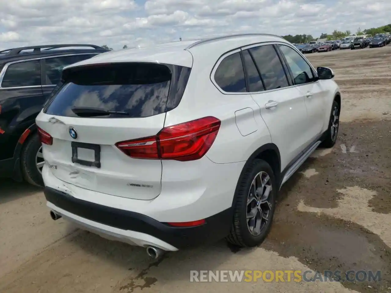 4 Photograph of a damaged car WBXJG9C08L5P97544 BMW X1 2020