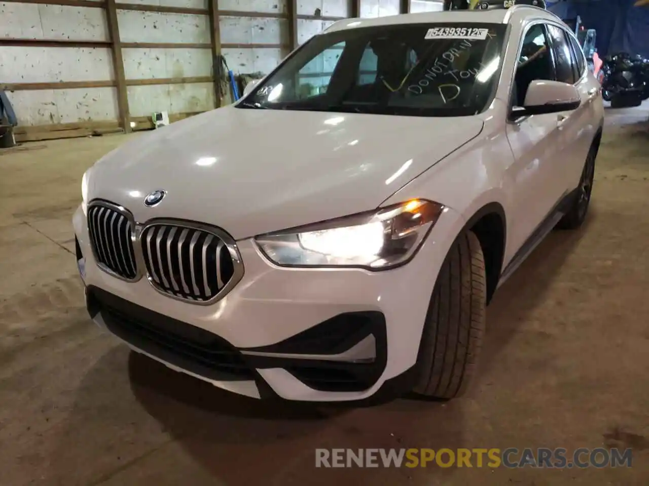 2 Фотография поврежденного автомобиля WBXJG9C09L5P73401 BMW X1 2020