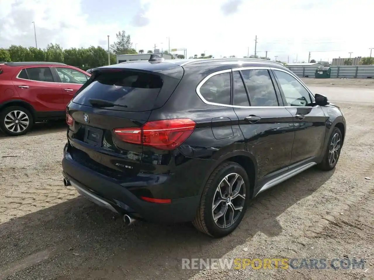 4 Photograph of a damaged car WBXJG9C09L5P73852 BMW X1 2020