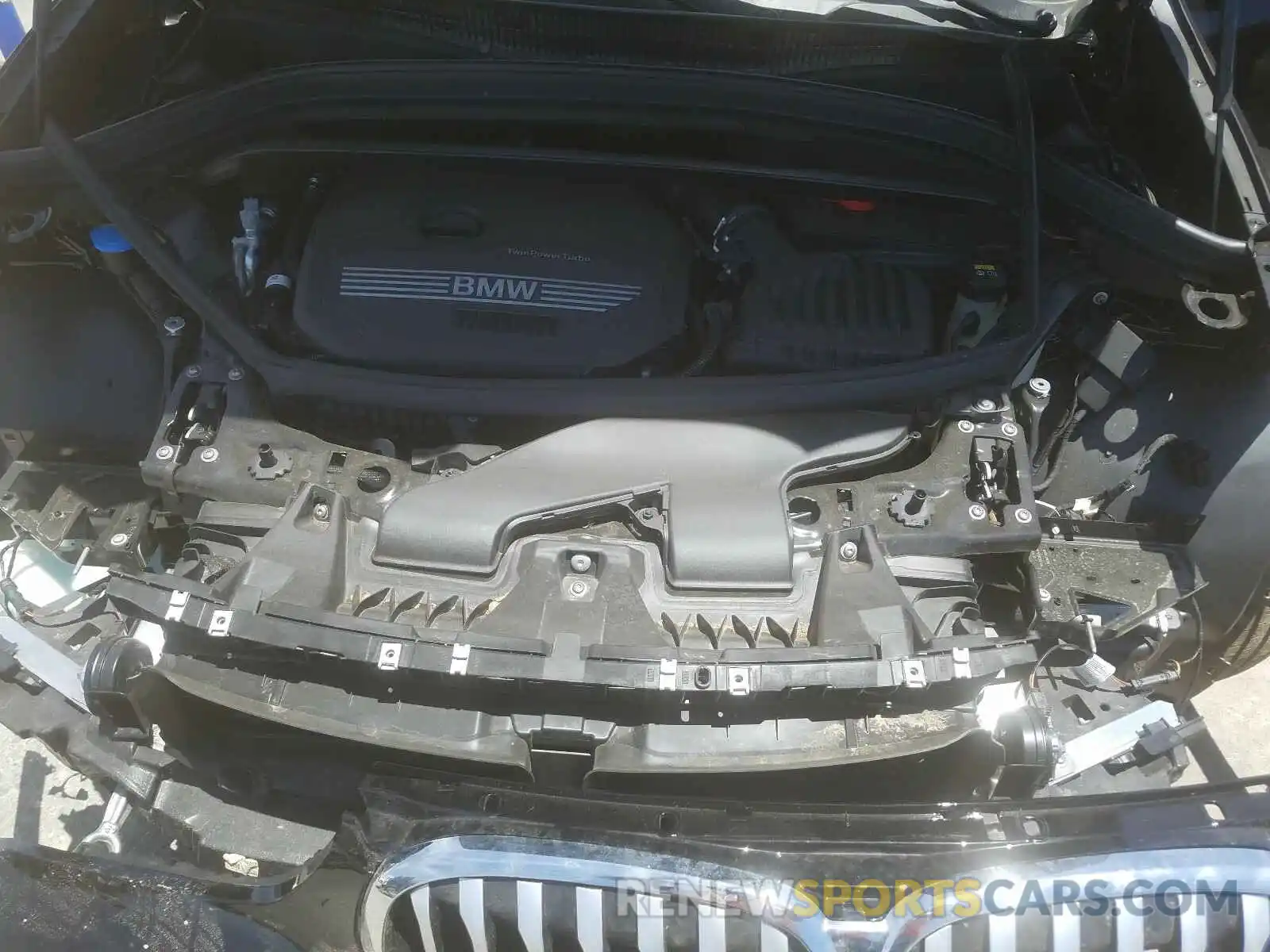 7 Фотография поврежденного автомобиля WBXJG9C09L5P88707 BMW X1 2020