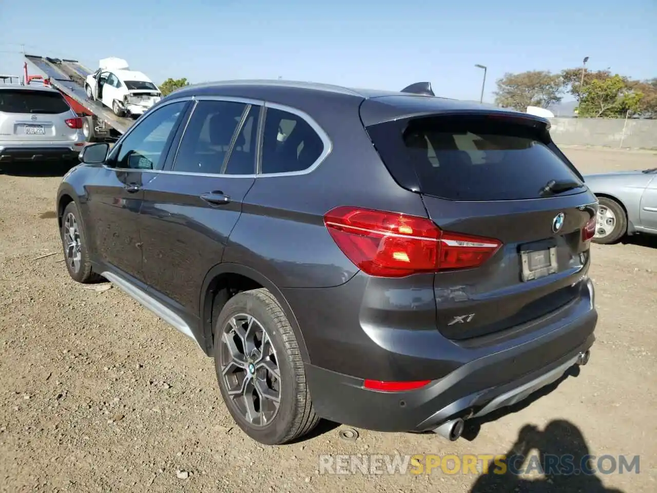 3 Photograph of a damaged car WBXJG9C09L5P91137 BMW X1 2020