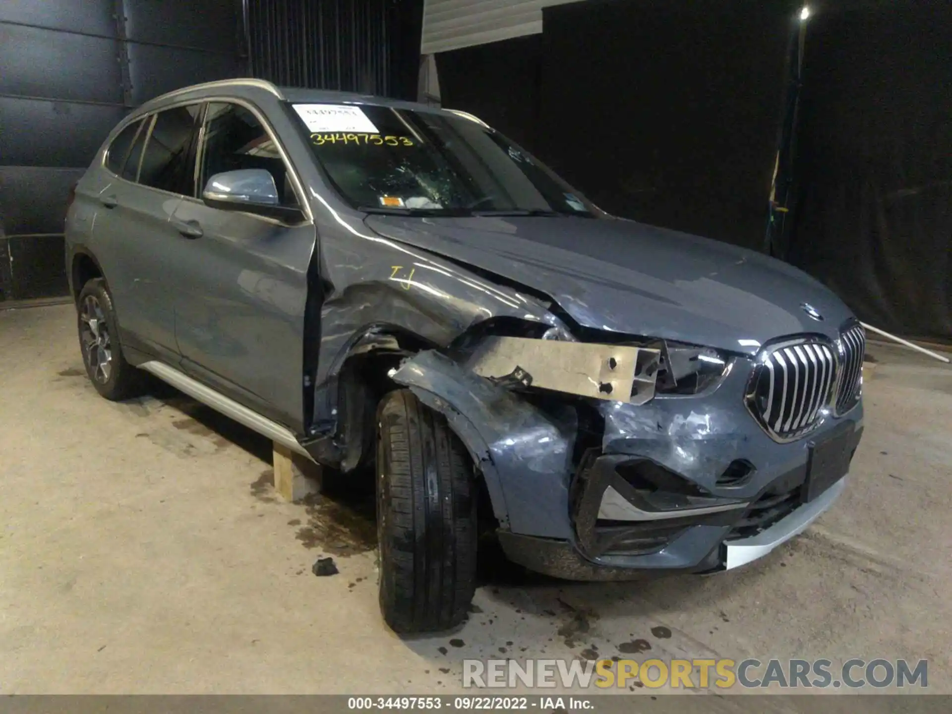 1 Photograph of a damaged car WBXJG9C09L5R47550 BMW X1 2020