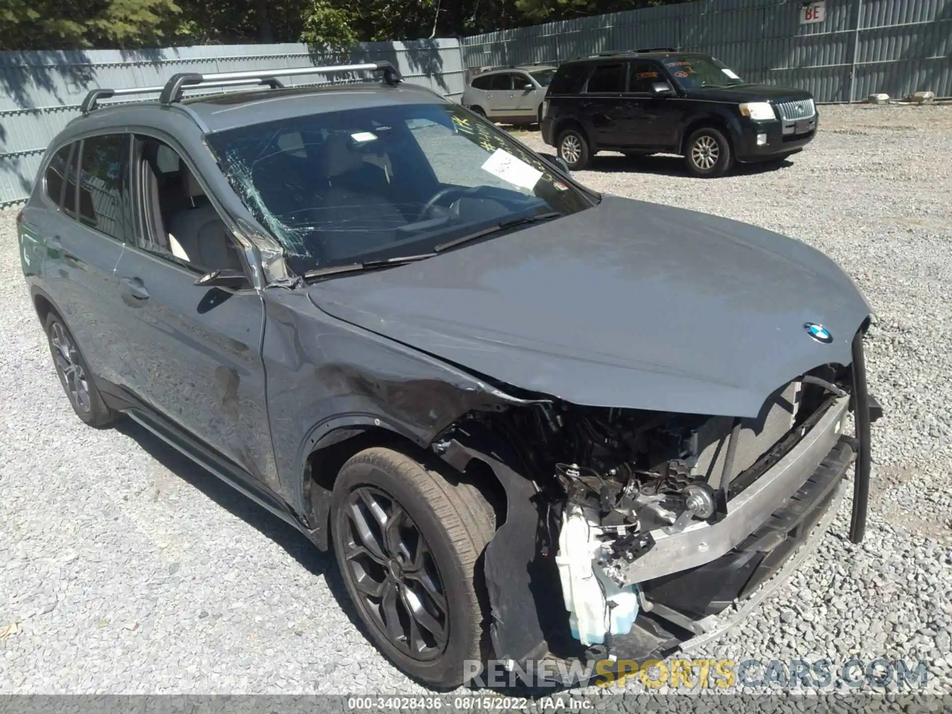 6 Фотография поврежденного автомобиля WBXJG9C09L5R64011 BMW X1 2020