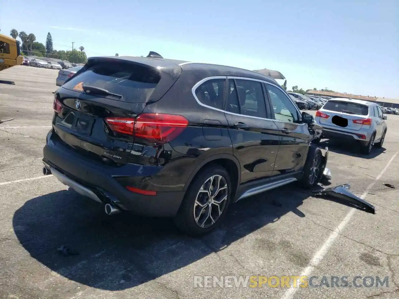 4 Photograph of a damaged car WBXJG9C09L5R70715 BMW X1 2020