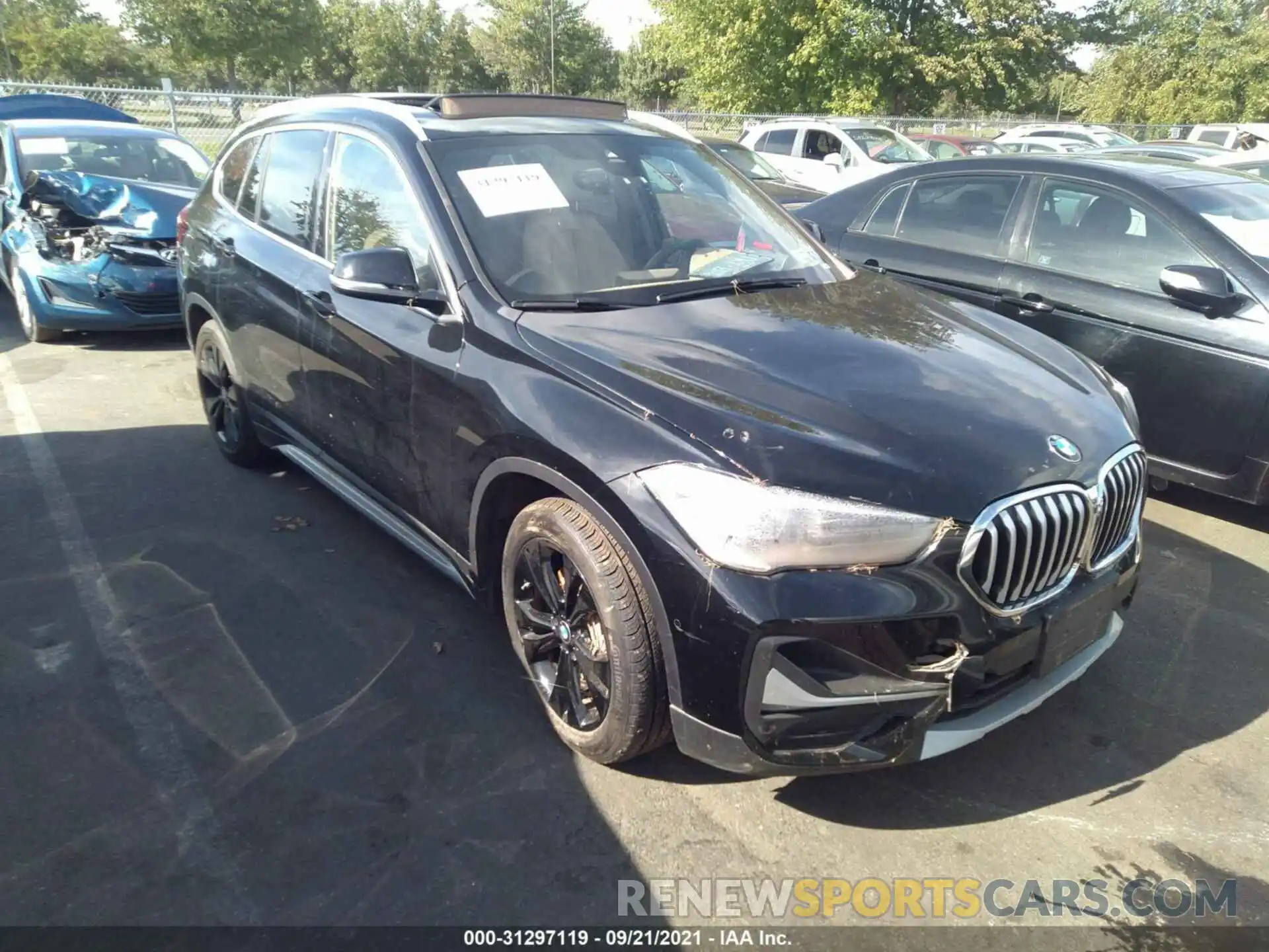 1 Фотография поврежденного автомобиля WBXJG9C09L5R81326 BMW X1 2020