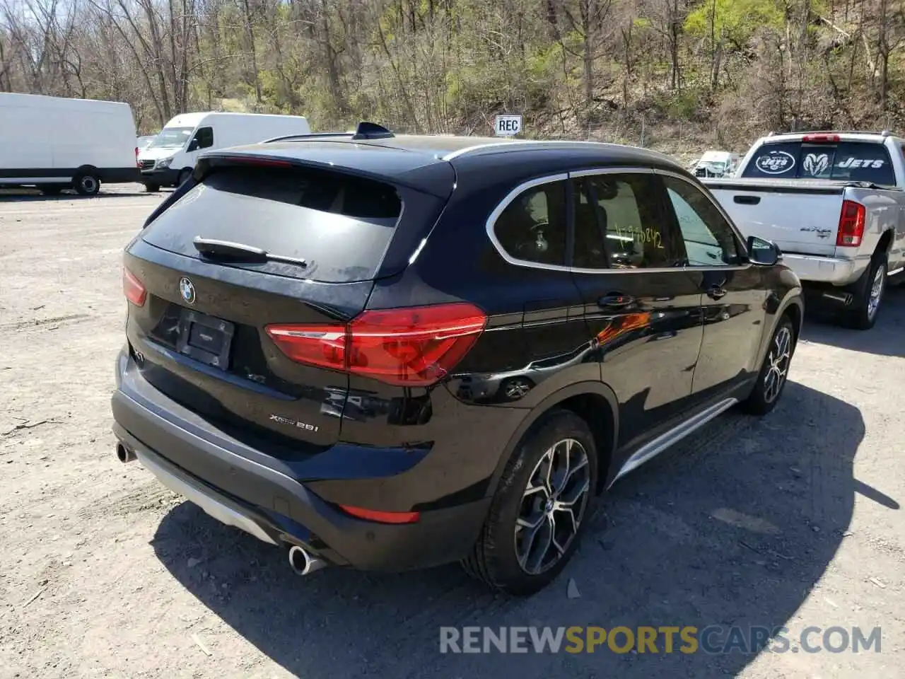 4 Photograph of a damaged car WBXJG9C0XL5P39161 BMW X1 2020