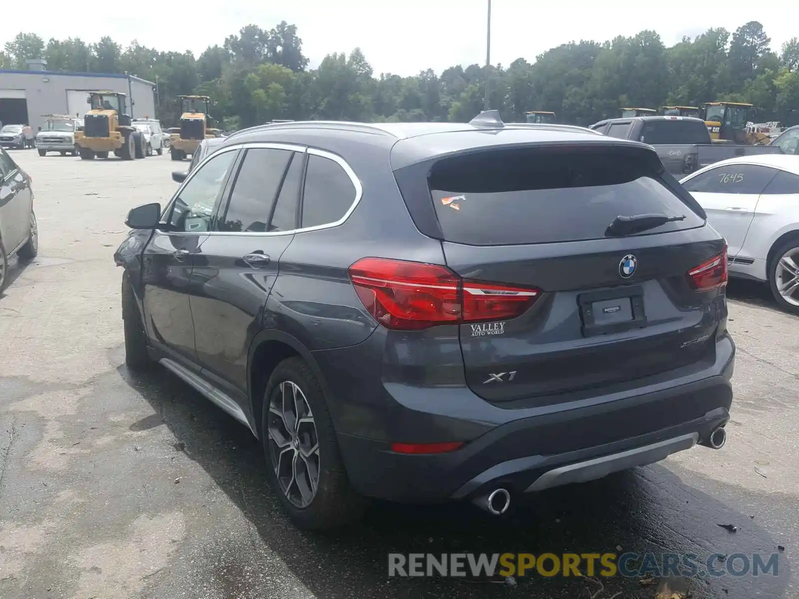 3 Photograph of a damaged car WBXJG9C0XL5P69941 BMW X1 2020