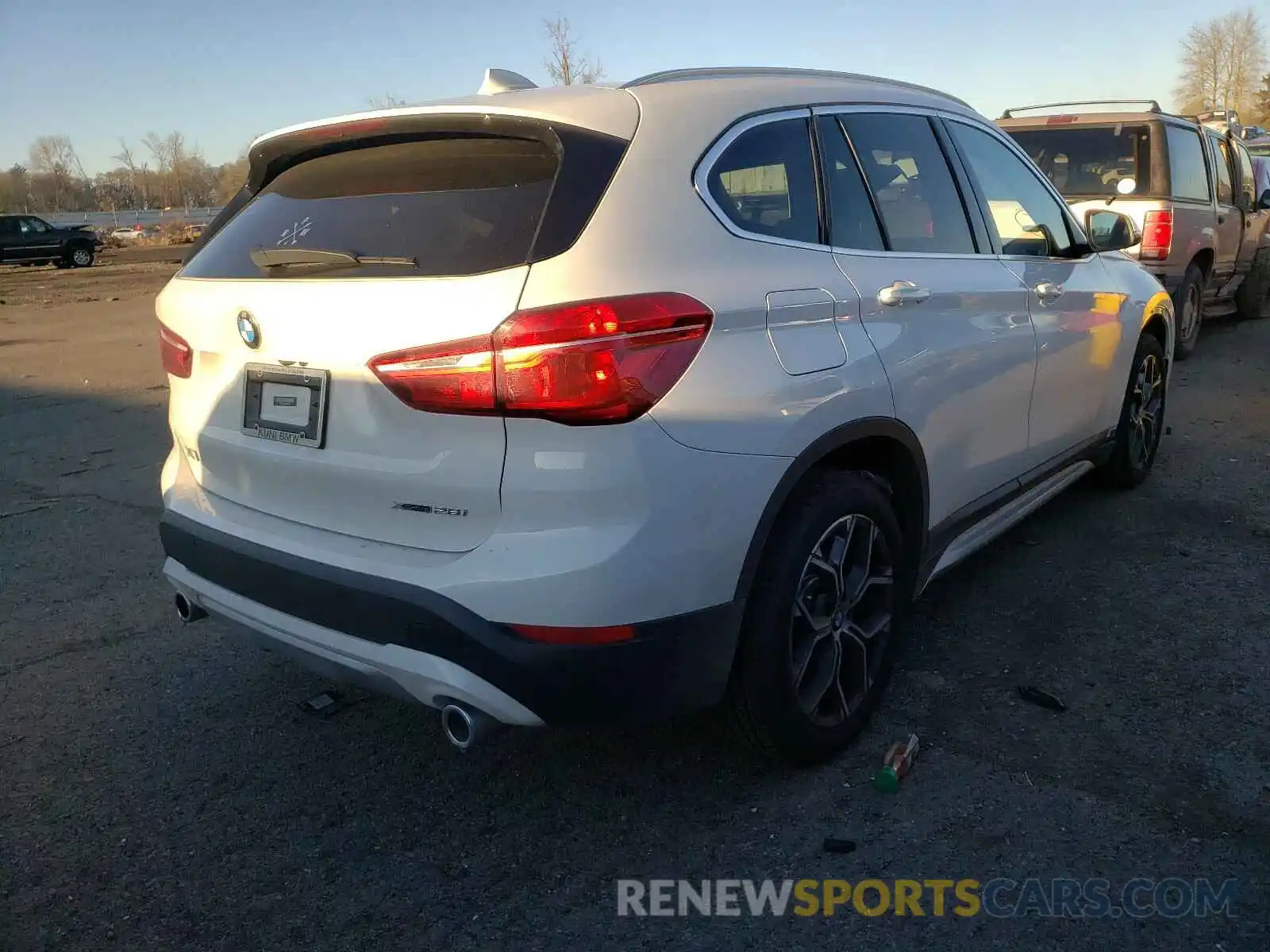 4 Photograph of a damaged car WBXJG9C0XL5P76694 BMW X1 2020