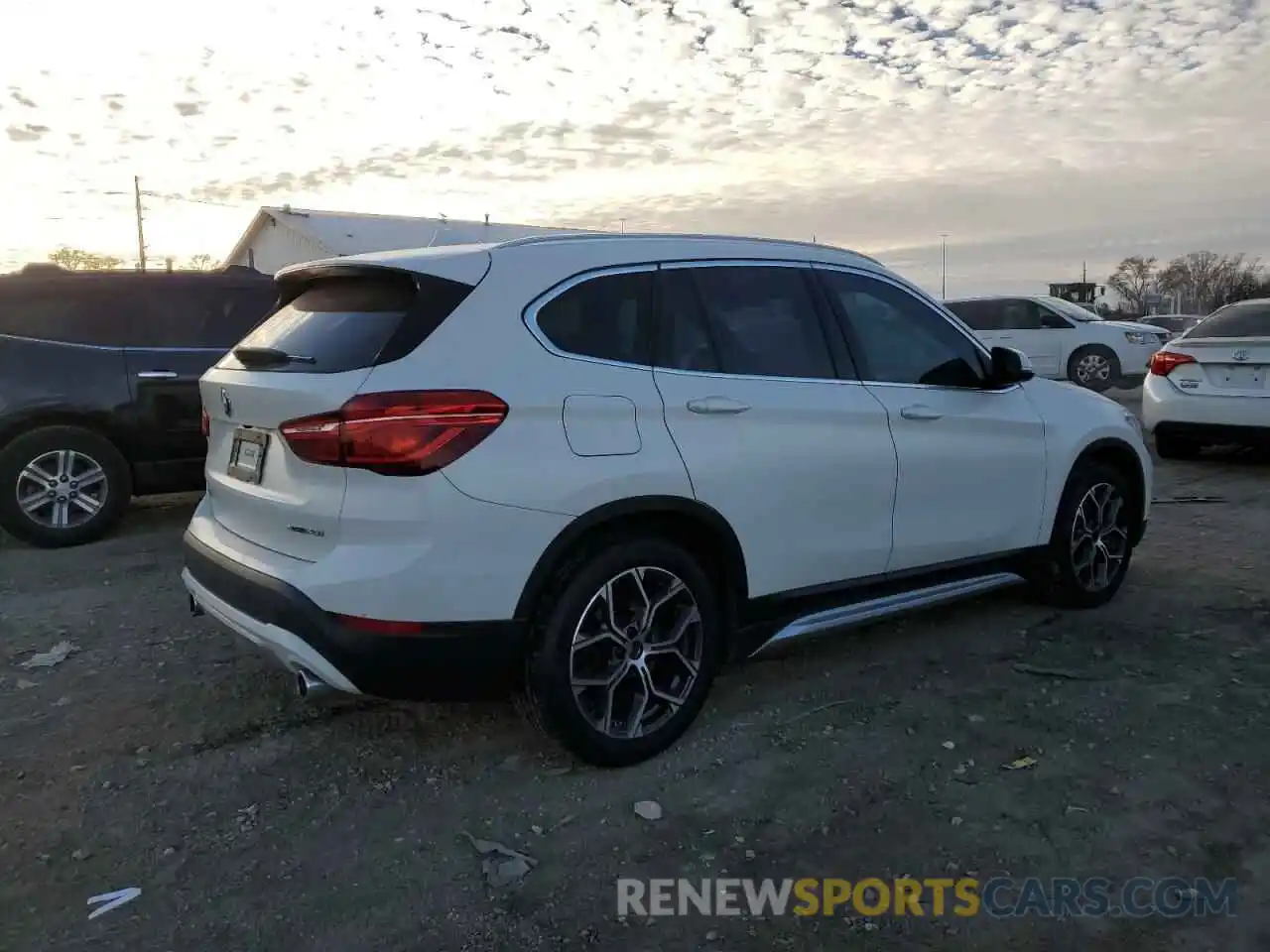 3 Photograph of a damaged car WBXJG9C0XL5P79773 BMW X1 2020