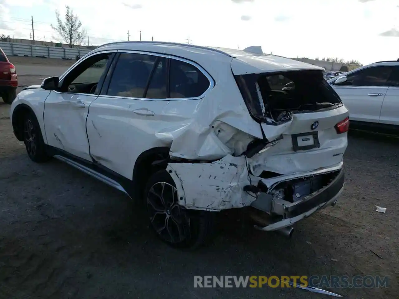 3 Photograph of a damaged car WBXJG9C0XL5P89526 BMW X1 2020