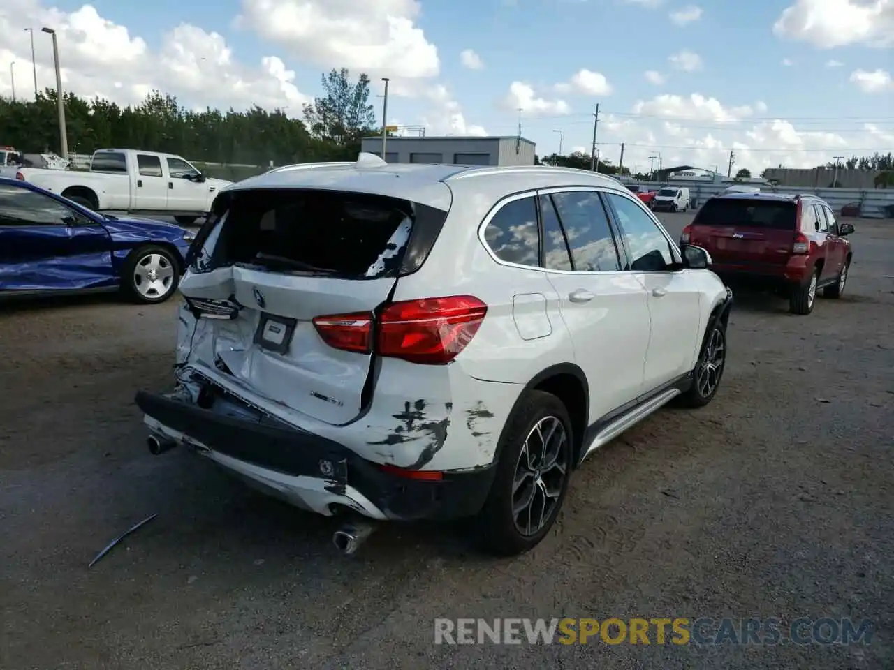 4 Photograph of a damaged car WBXJG9C0XL5P89526 BMW X1 2020