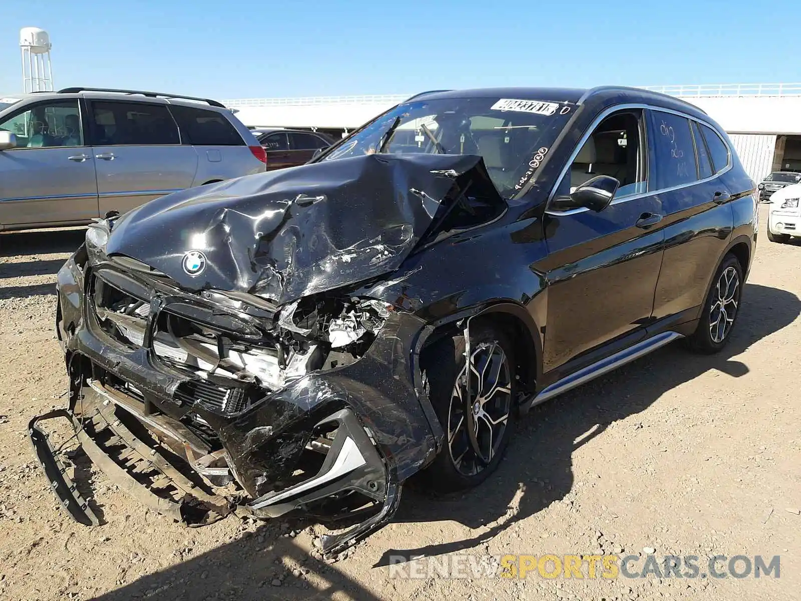 2 Фотография поврежденного автомобиля WBXJG7C00M5S94645 BMW X1 2021