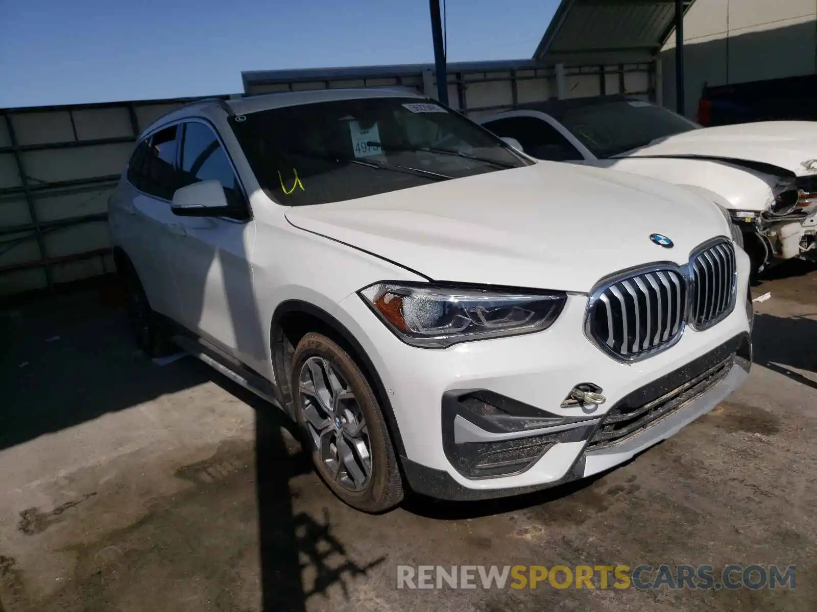 1 Photograph of a damaged car WBXJG7C01M5T09881 BMW X1 2021