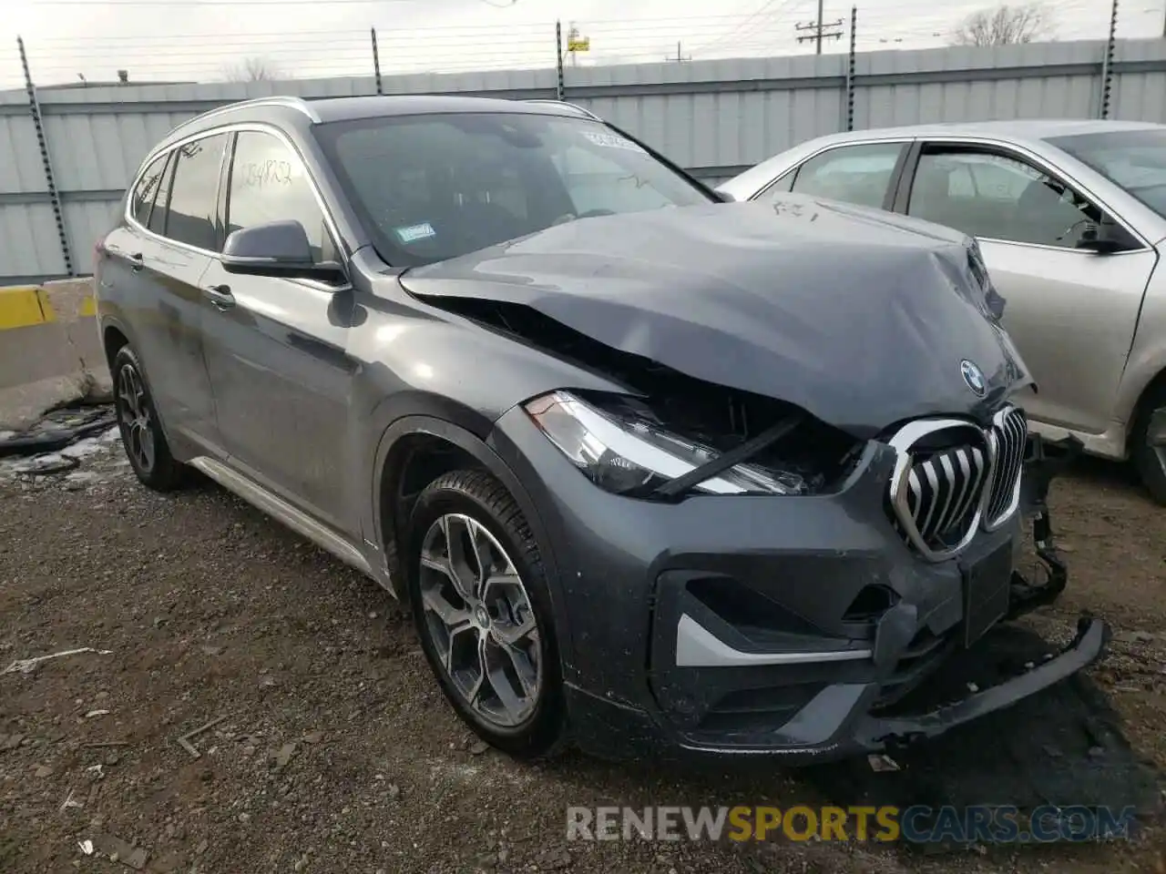 1 Photograph of a damaged car WBXJG7C02M5U18043 BMW X1 2021