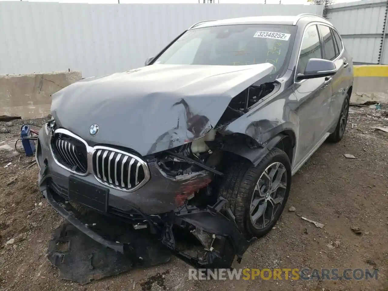 2 Photograph of a damaged car WBXJG7C02M5U18043 BMW X1 2021