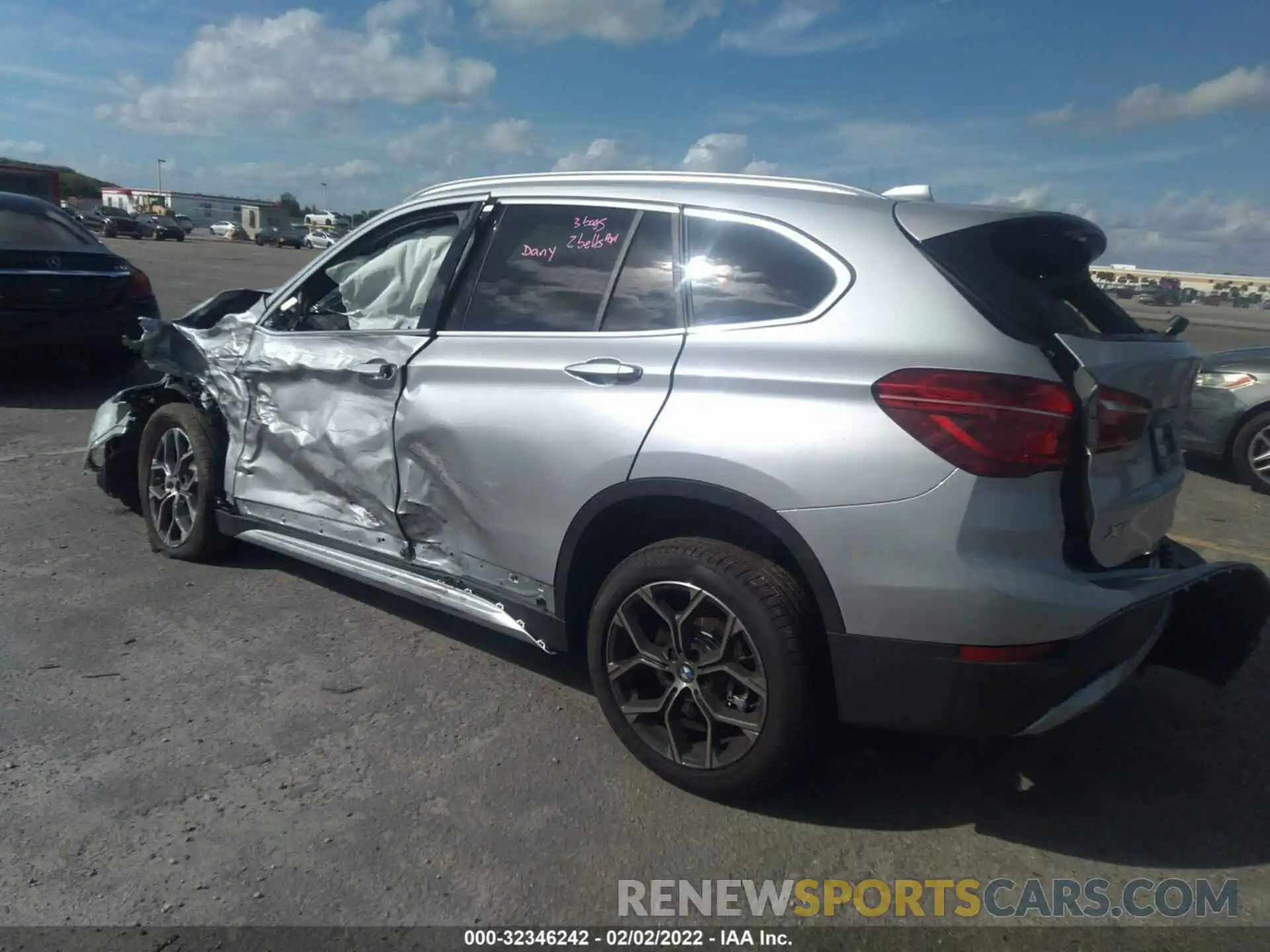 3 Photograph of a damaged car WBXJG7C02M5U34193 BMW X1 2021