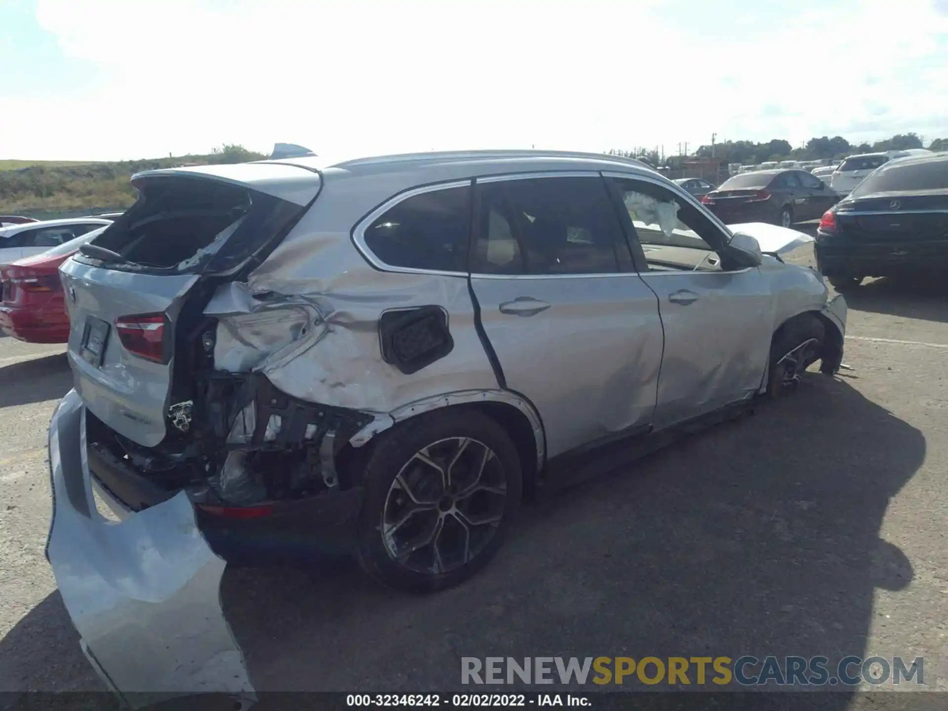 4 Photograph of a damaged car WBXJG7C02M5U34193 BMW X1 2021