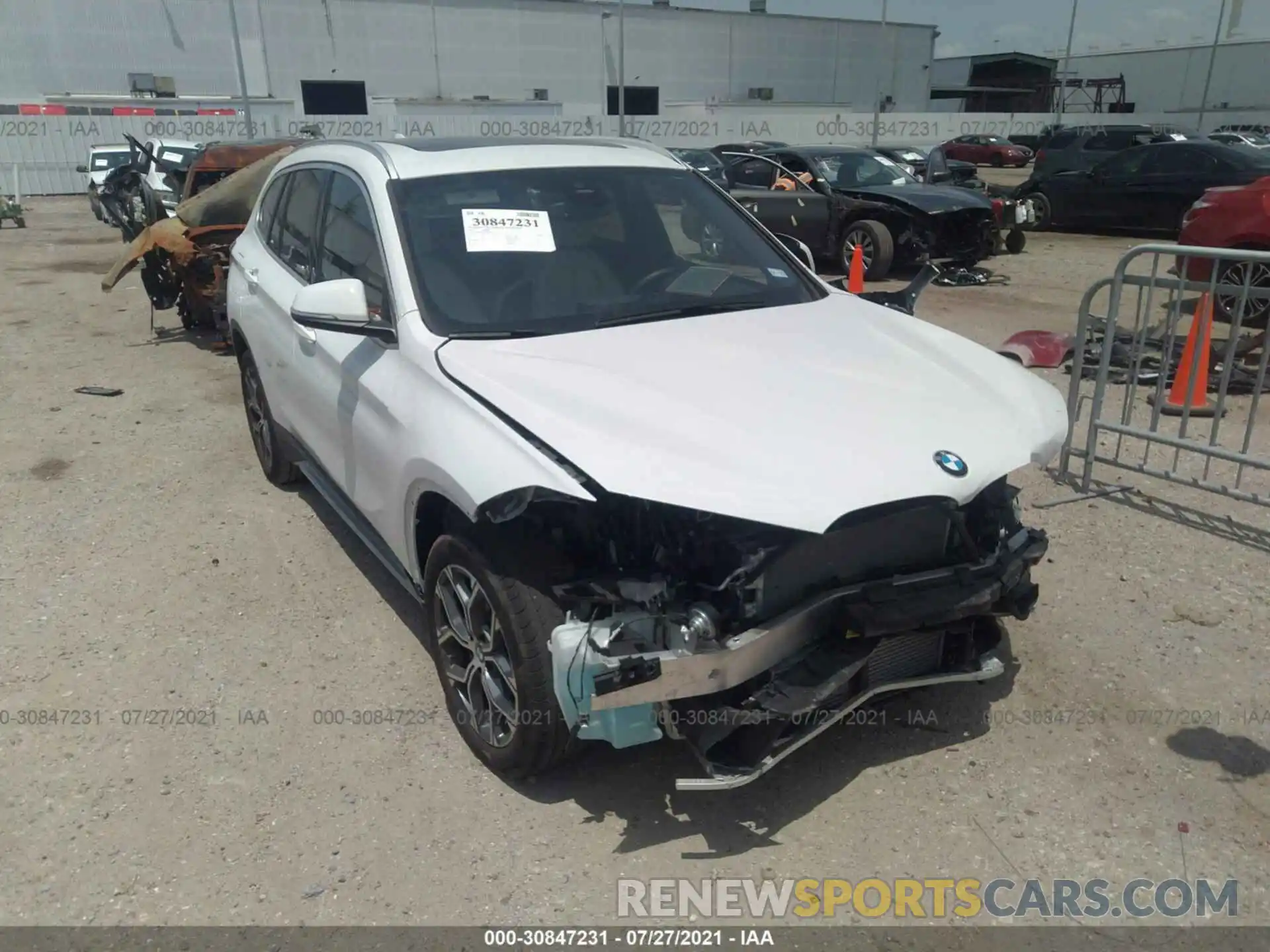 1 Photograph of a damaged car WBXJG7C03M5S01679 BMW X1 2021