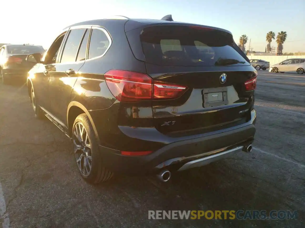 3 Photograph of a damaged car WBXJG7C03M5S15534 BMW X1 2021