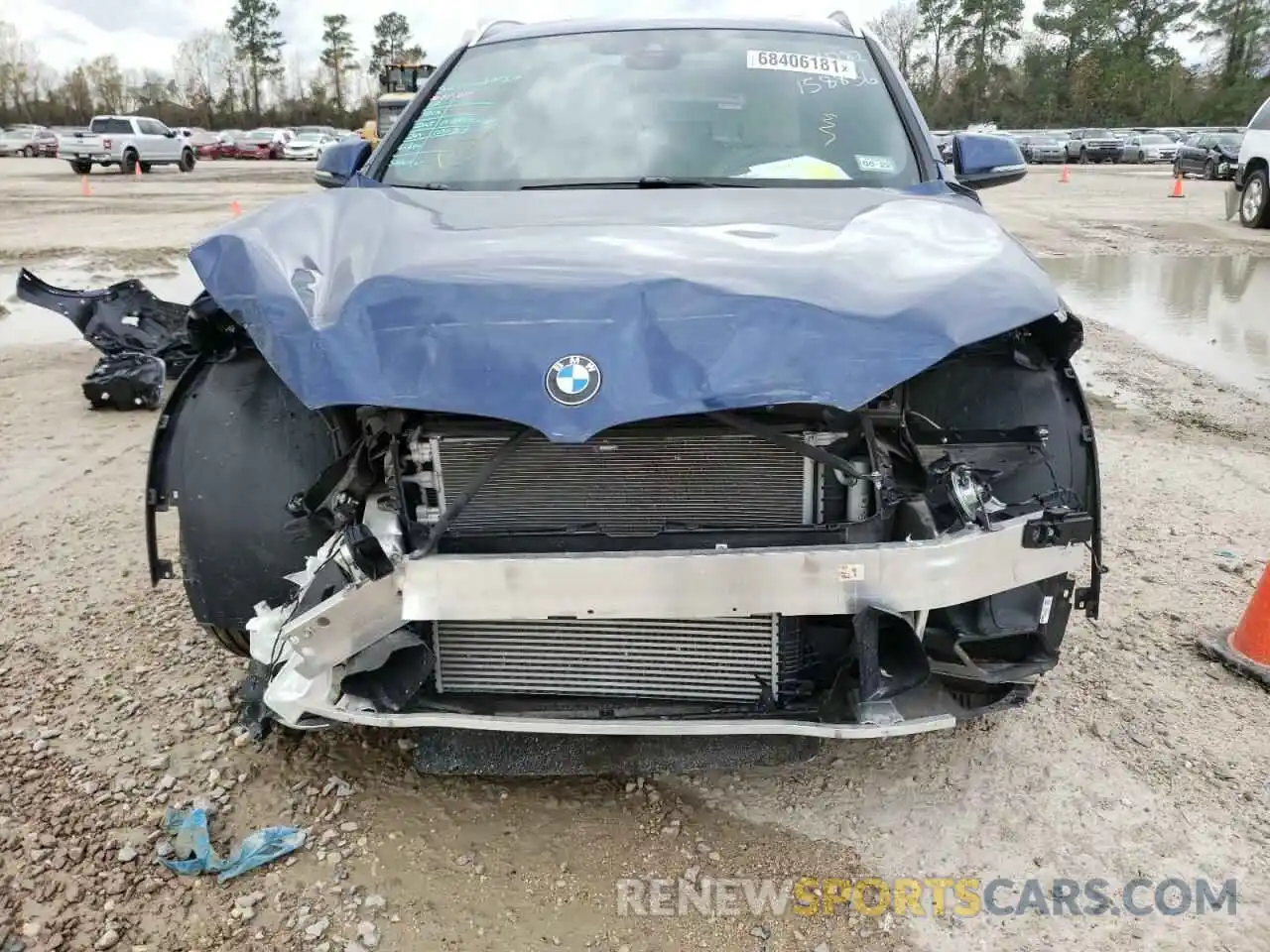 9 Photograph of a damaged car WBXJG7C03M5S26906 BMW X1 2021