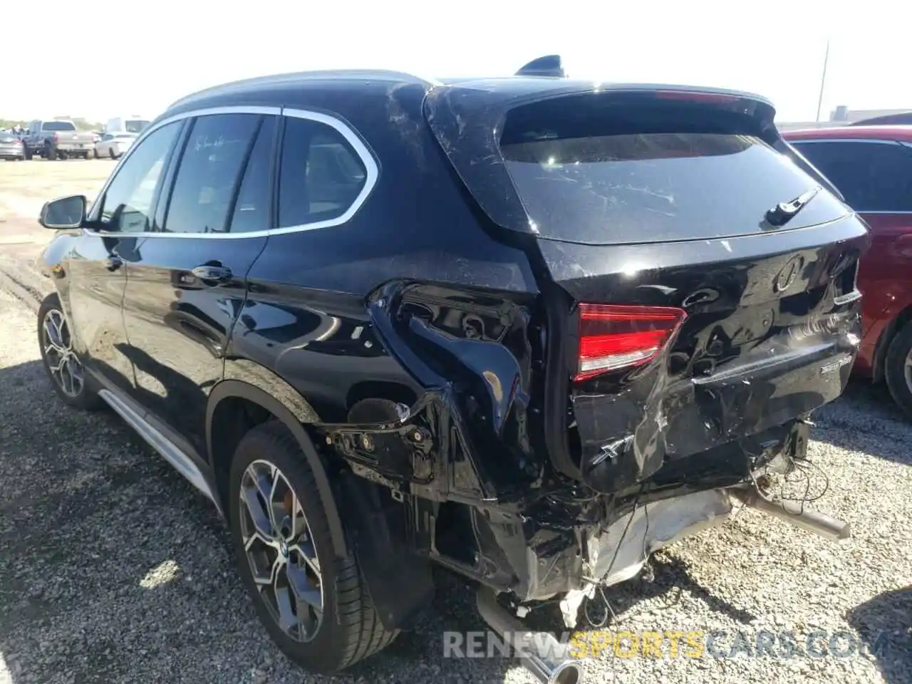 3 Photograph of a damaged car WBXJG7C03M5S46900 BMW X1 2021