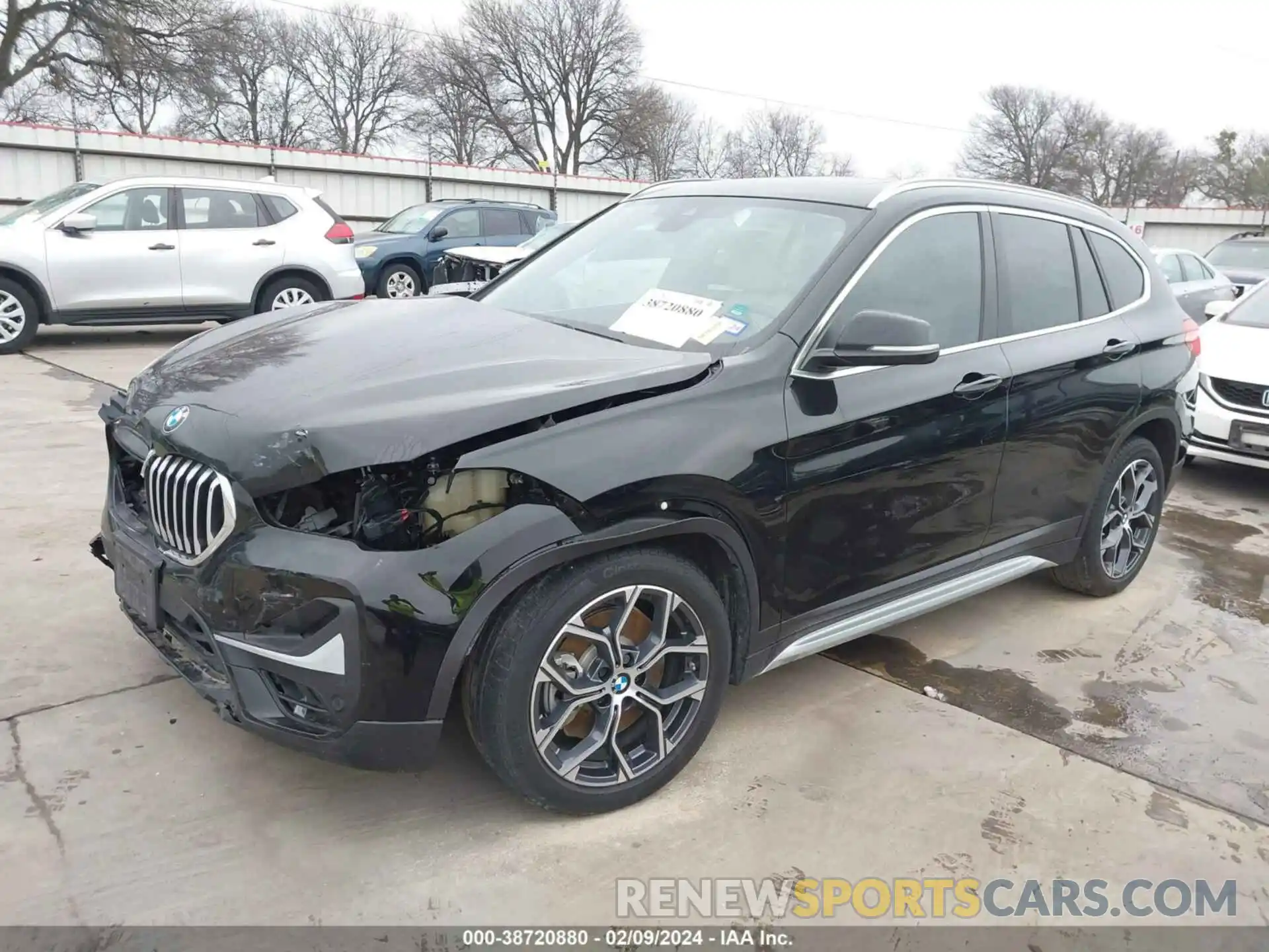 2 Photograph of a damaged car WBXJG7C05M5T77083 BMW X1 2021