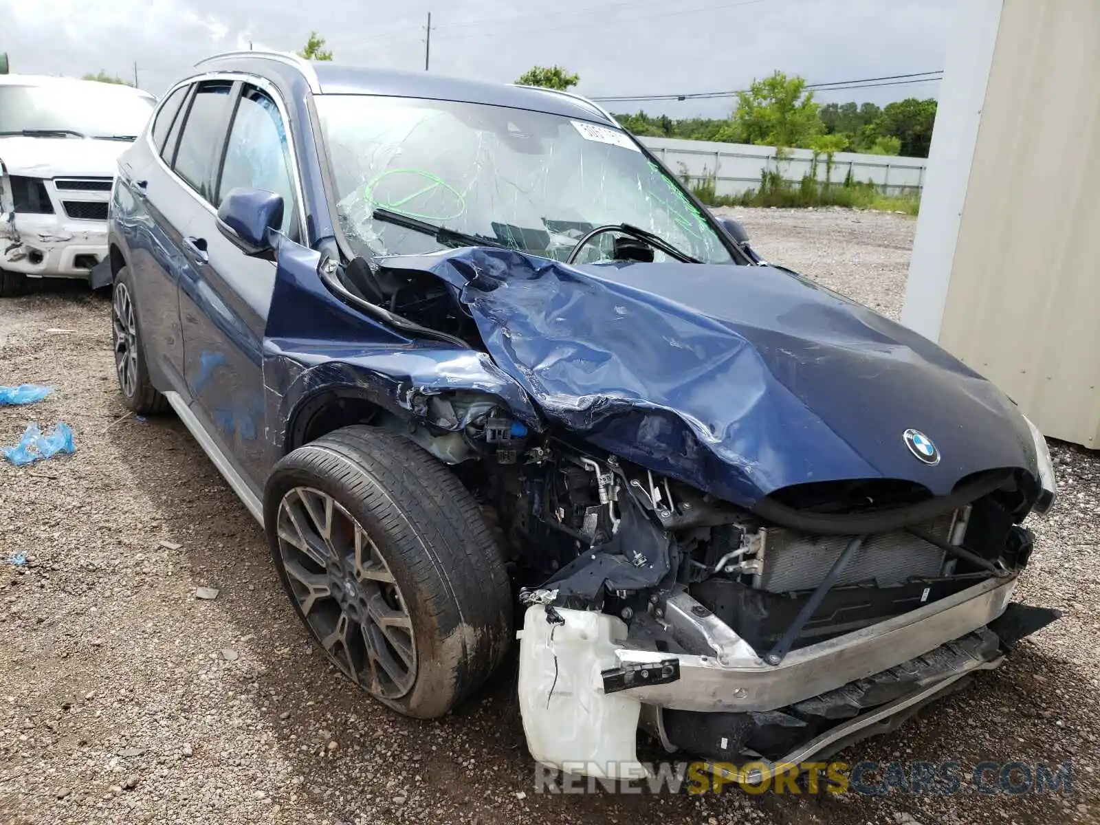 1 Photograph of a damaged car WBXJG7C06M3M65507 BMW X1 2021