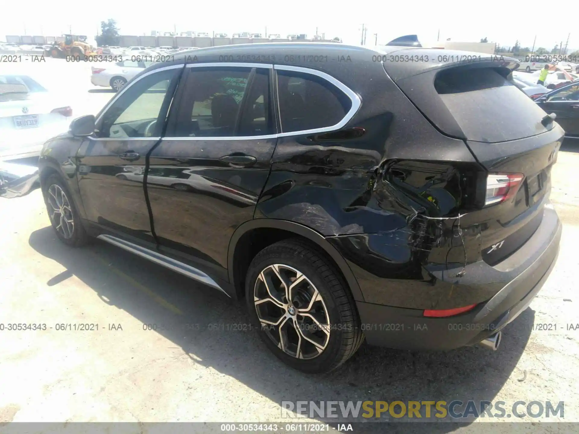 3 Photograph of a damaged car WBXJG7C06M5S35129 BMW X1 2021