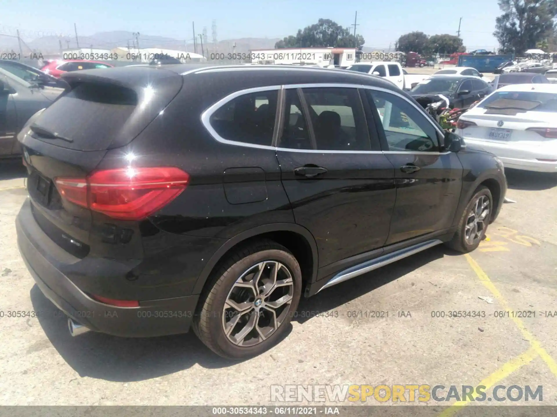 4 Photograph of a damaged car WBXJG7C06M5S35129 BMW X1 2021