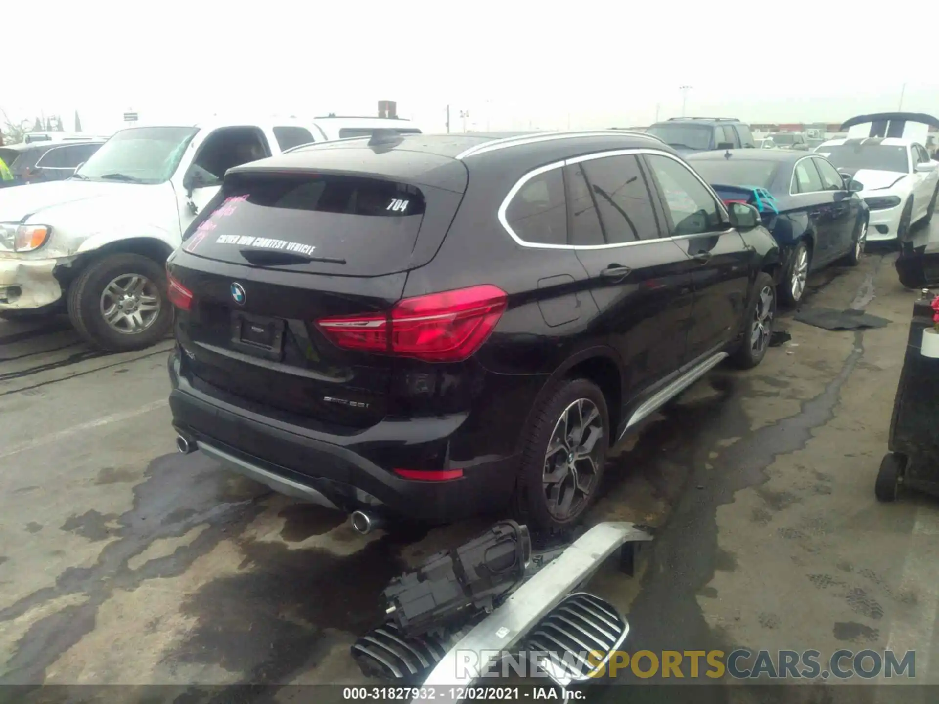 4 Фотография поврежденного автомобиля WBXJG7C06M5S96495 BMW X1 2021