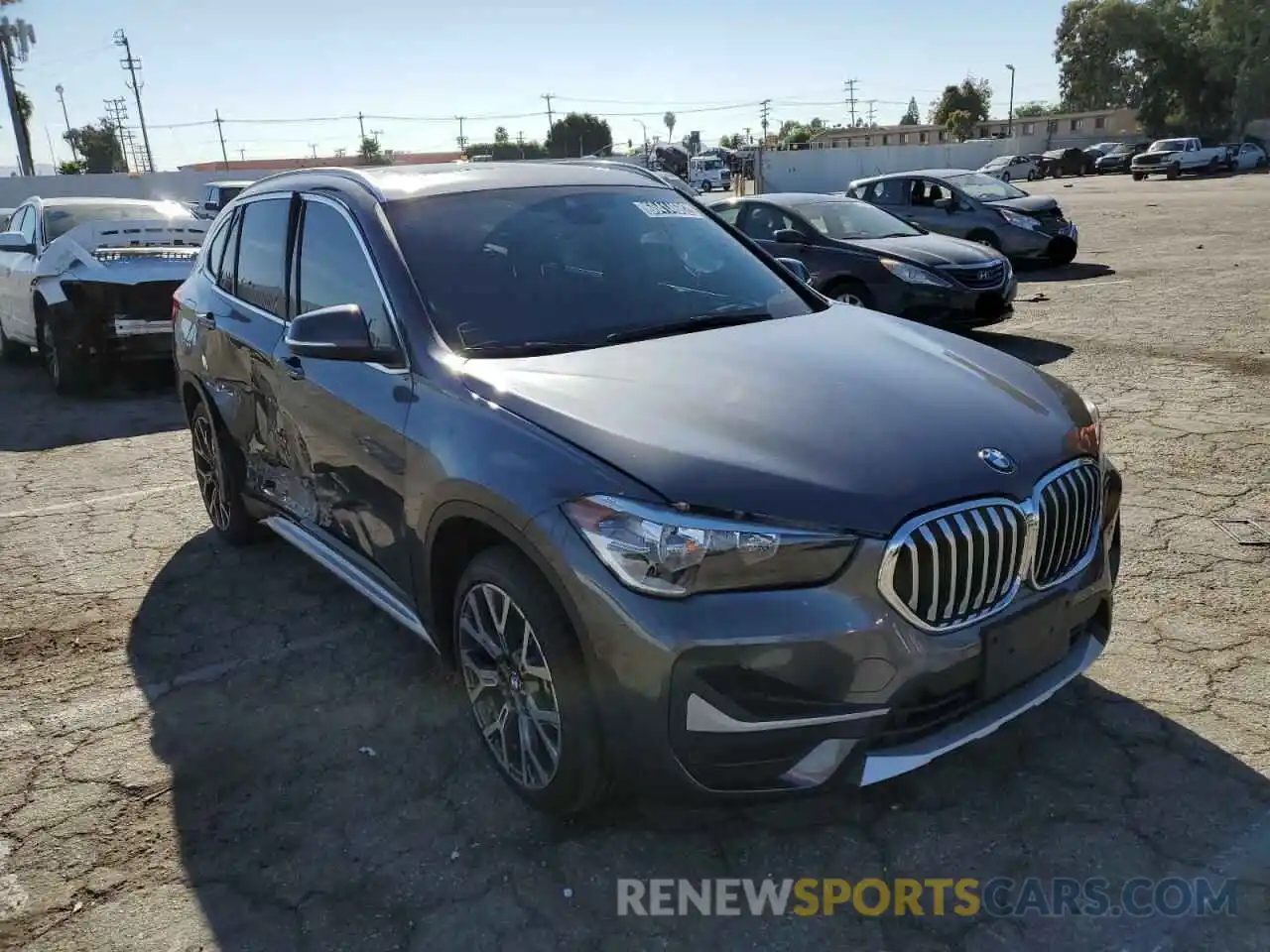 1 Photograph of a damaged car WBXJG7C06M5T10105 BMW X1 2021