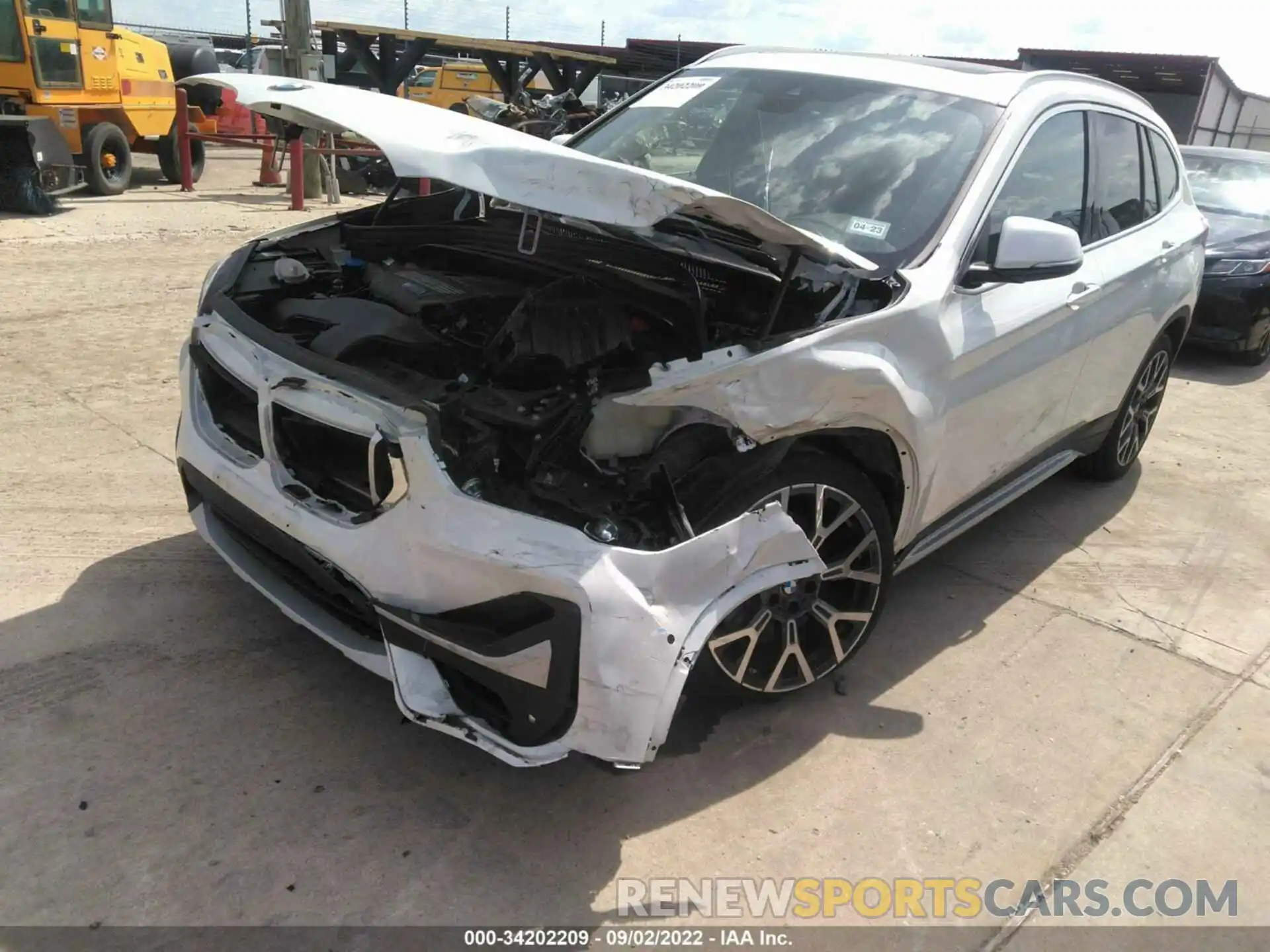 2 Фотография поврежденного автомобиля WBXJG7C07M5S67653 BMW X1 2021