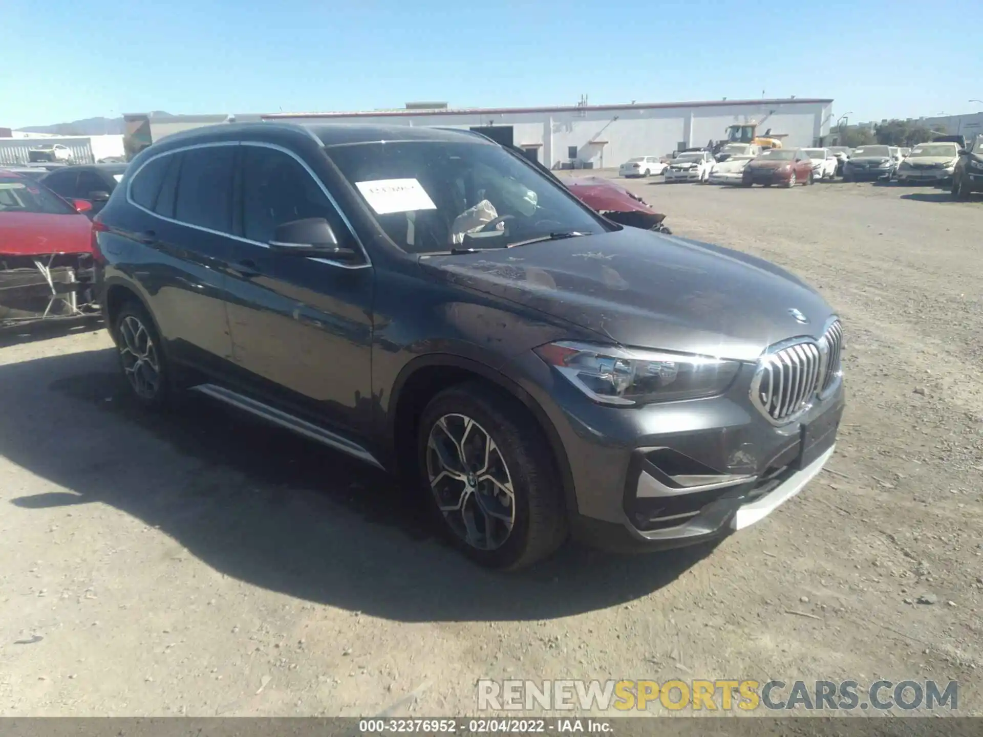 1 Photograph of a damaged car WBXJG7C08M3M65556 BMW X1 2021