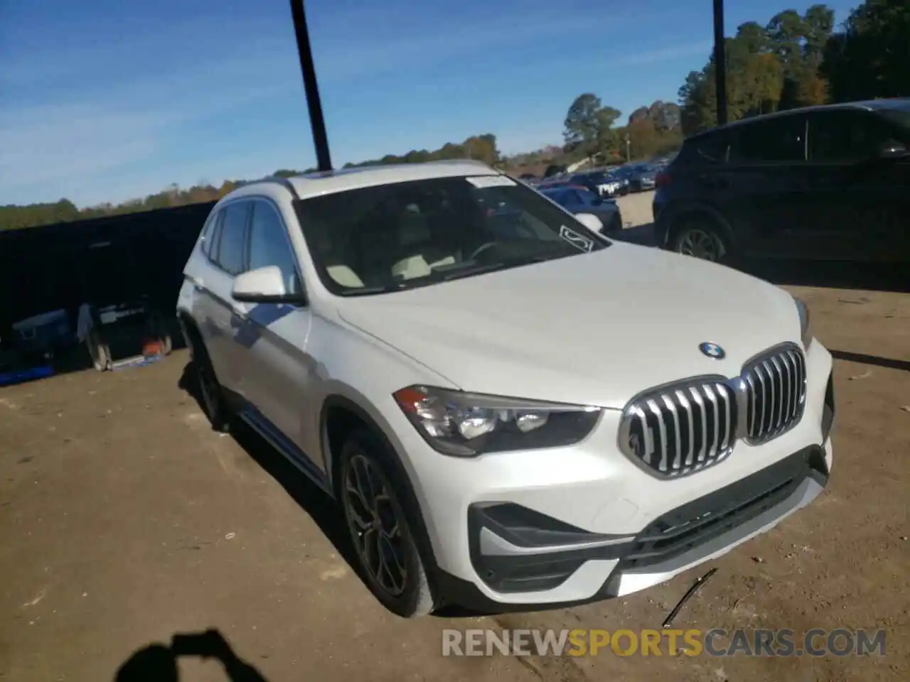 1 Photograph of a damaged car WBXJG7C08M5T53019 BMW X1 2021