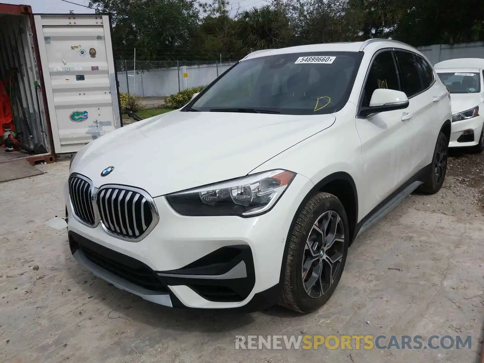 2 Фотография поврежденного автомобиля WBXJG7C09M5S11035 BMW X1 2021