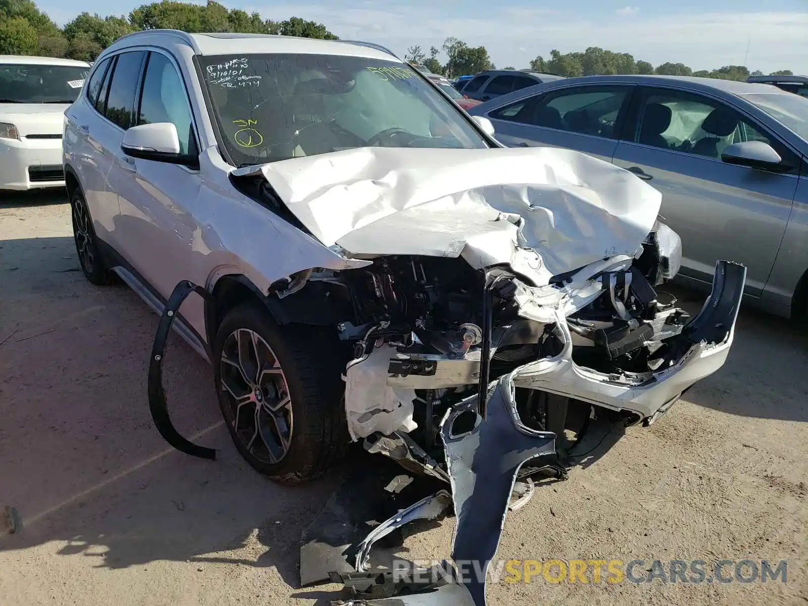 1 Photograph of a damaged car WBXJG7C09M5T96641 BMW X1 2021