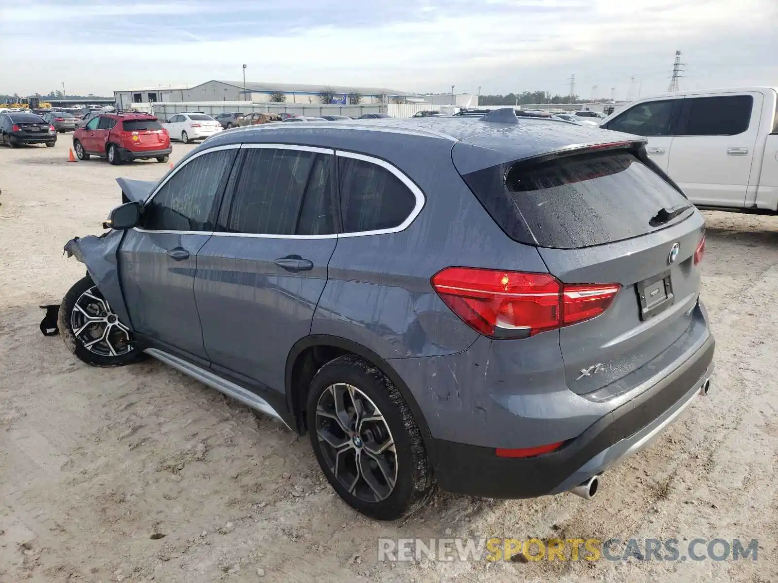 3 Photograph of a damaged car WBXJG7C0XM5S36414 BMW X1 2021