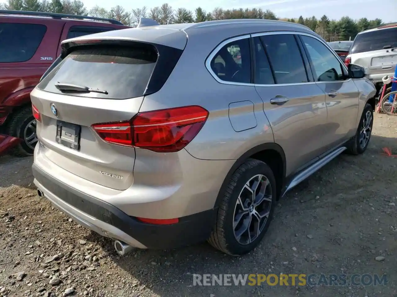 4 Photograph of a damaged car WBXJG9C00M5T05137 BMW X1 2021