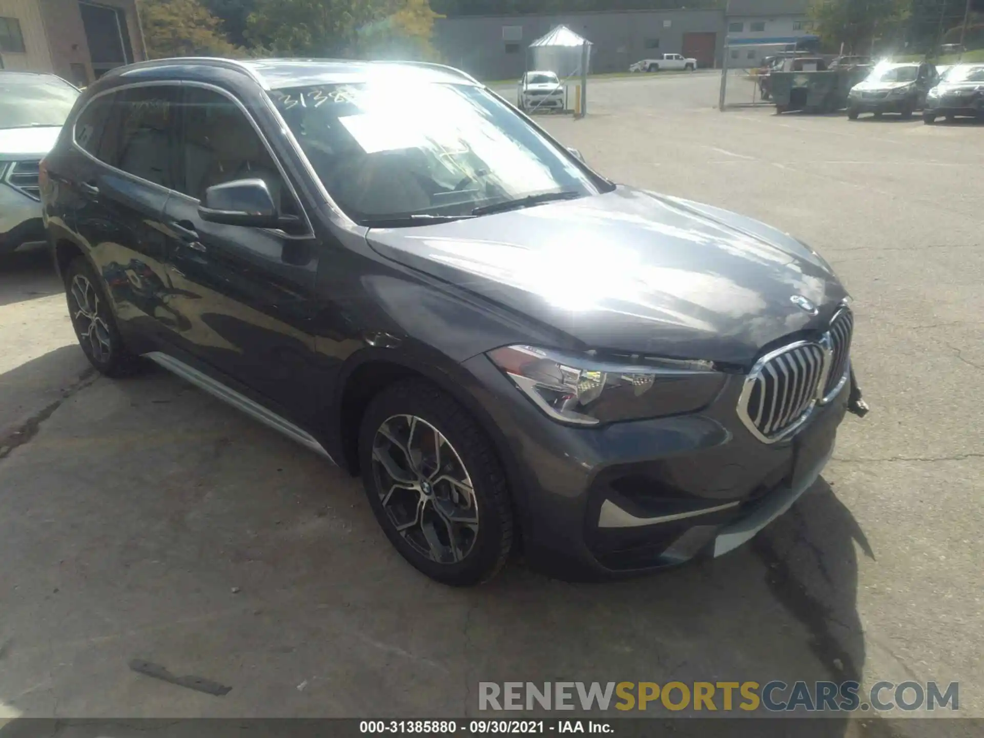 1 Фотография поврежденного автомобиля WBXJG9C00M5T29339 BMW X1 2021