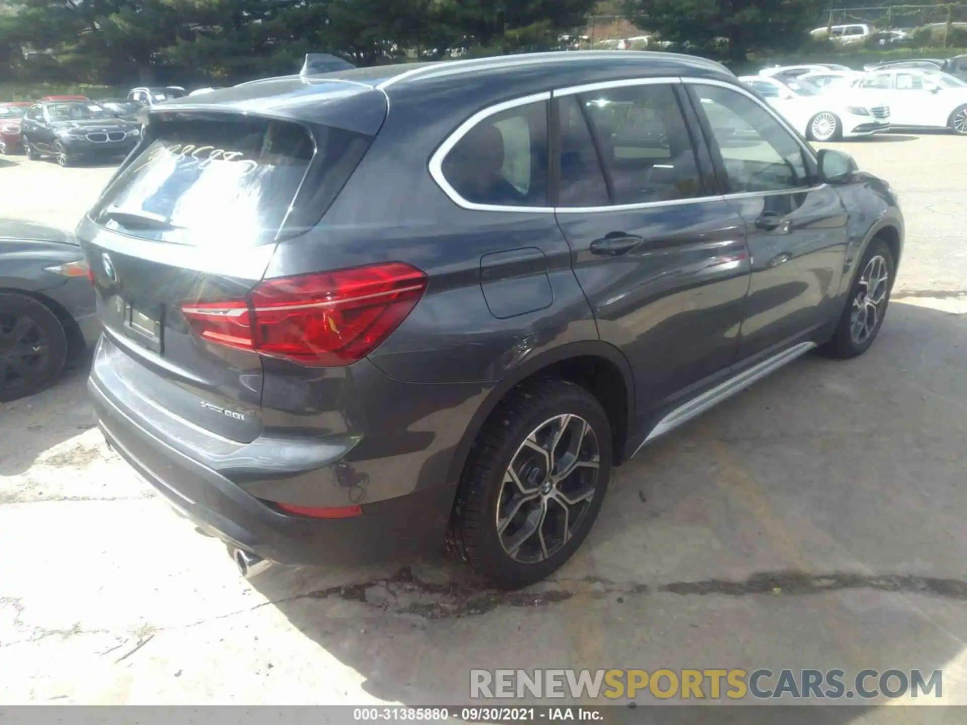 4 Photograph of a damaged car WBXJG9C00M5T29339 BMW X1 2021