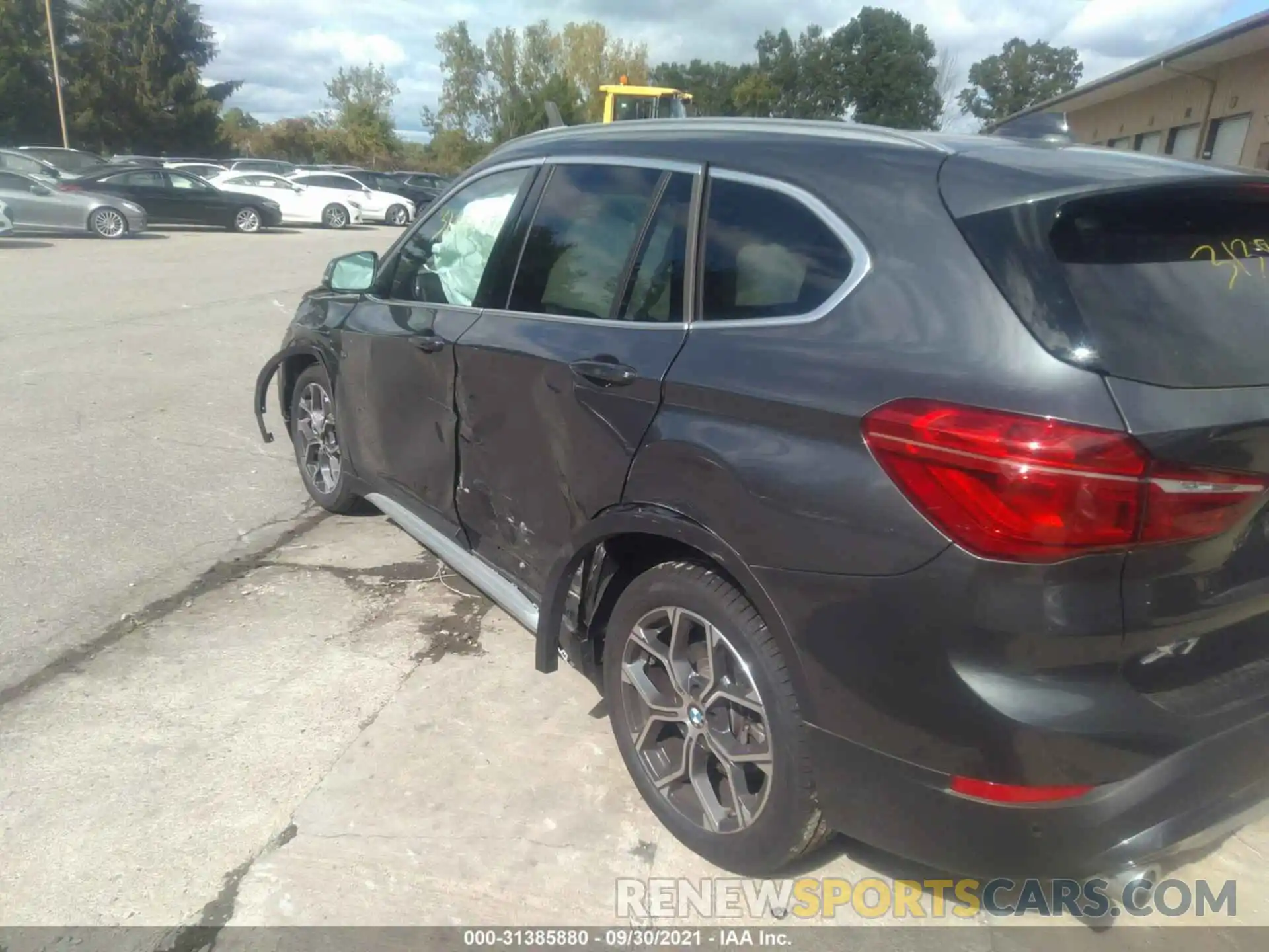 6 Photograph of a damaged car WBXJG9C00M5T29339 BMW X1 2021