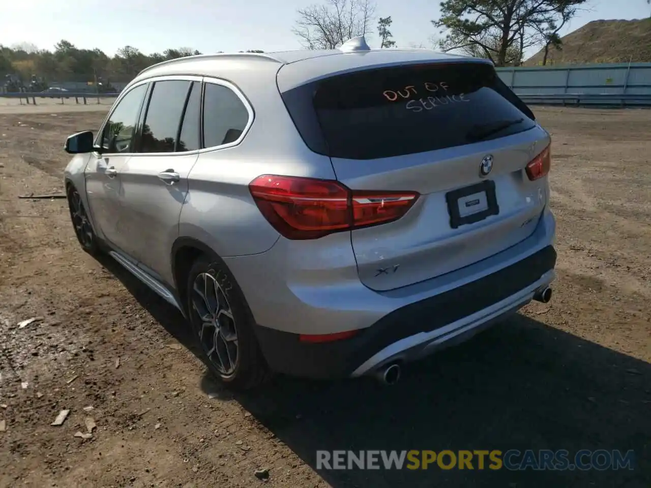 3 Photograph of a damaged car WBXJG9C00M5T95812 BMW X1 2021