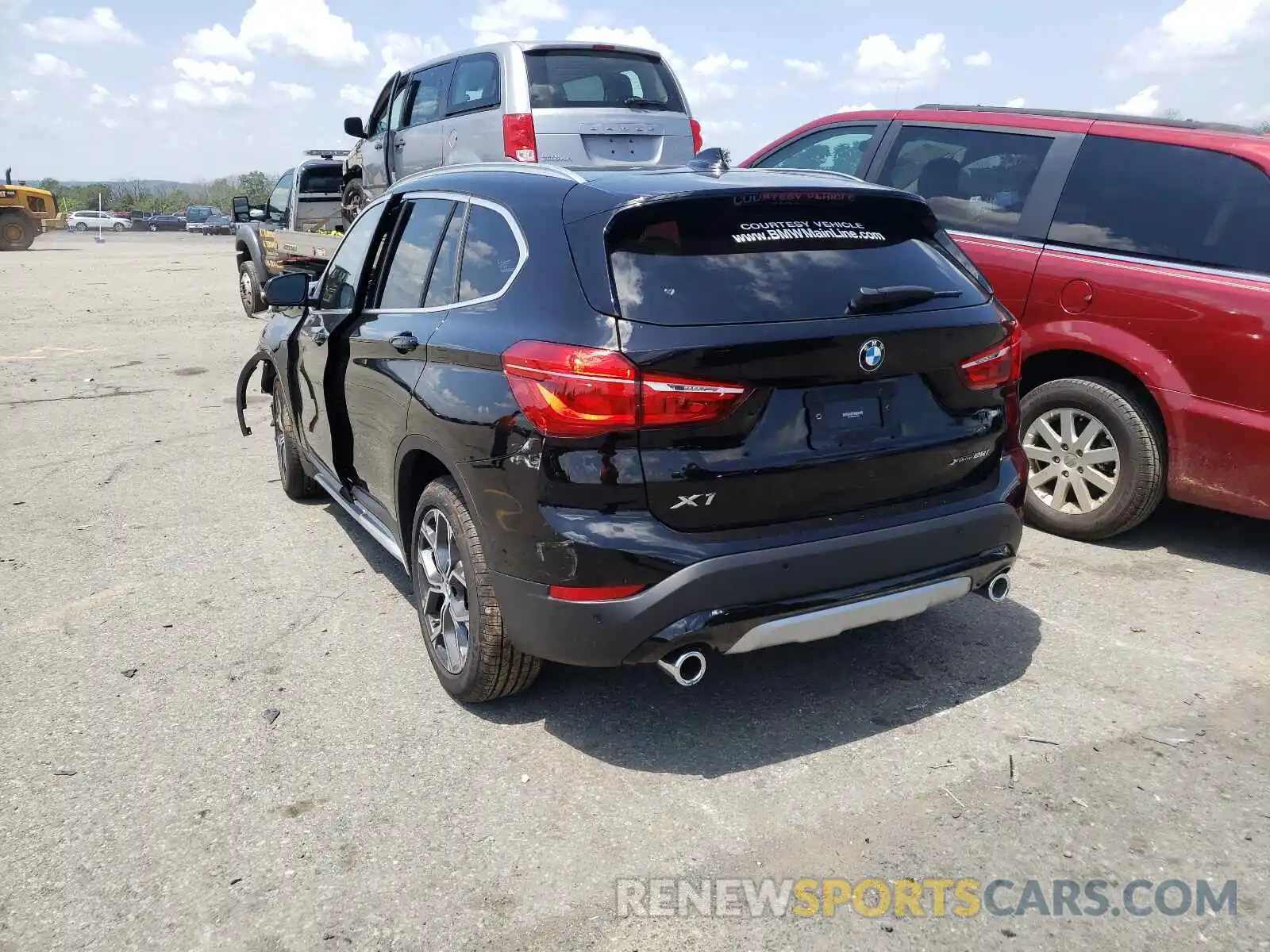 3 Photograph of a damaged car WBXJG9C01M5T57456 BMW X1 2021