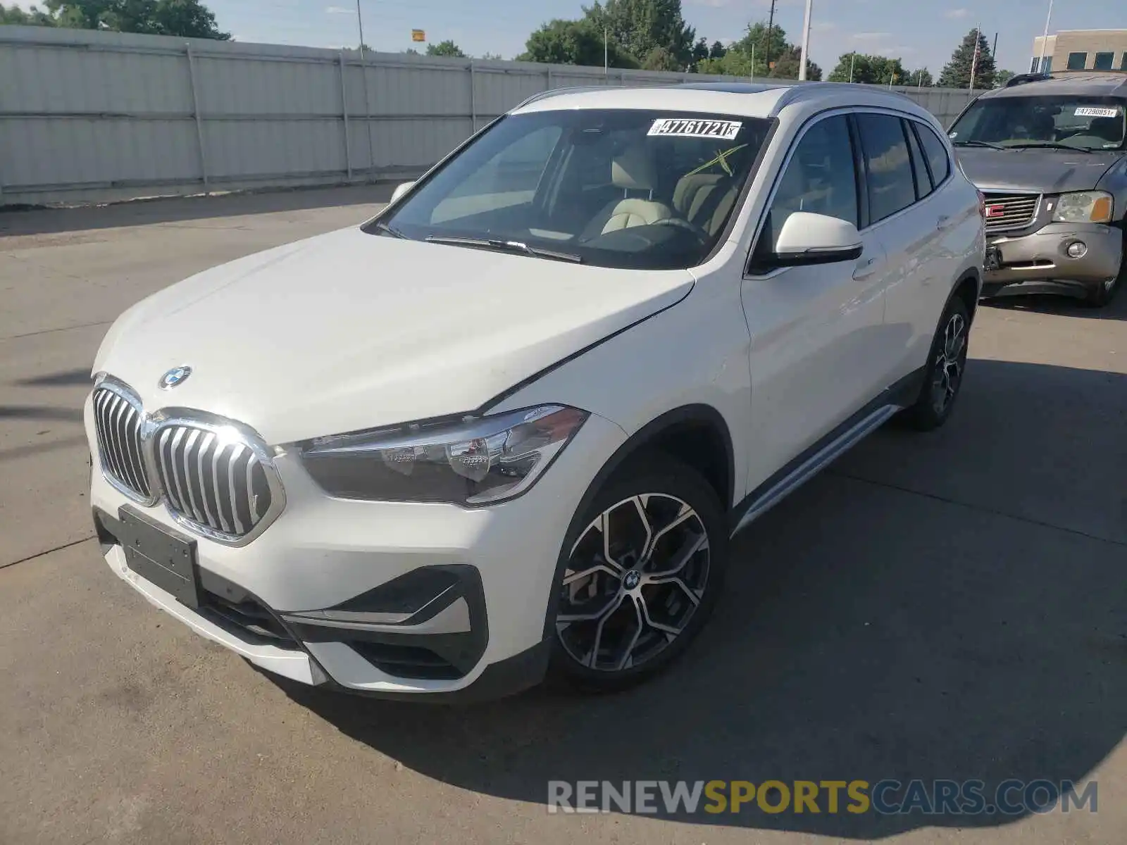 2 Photograph of a damaged car WBXJG9C02M5S89328 BMW X1 2021