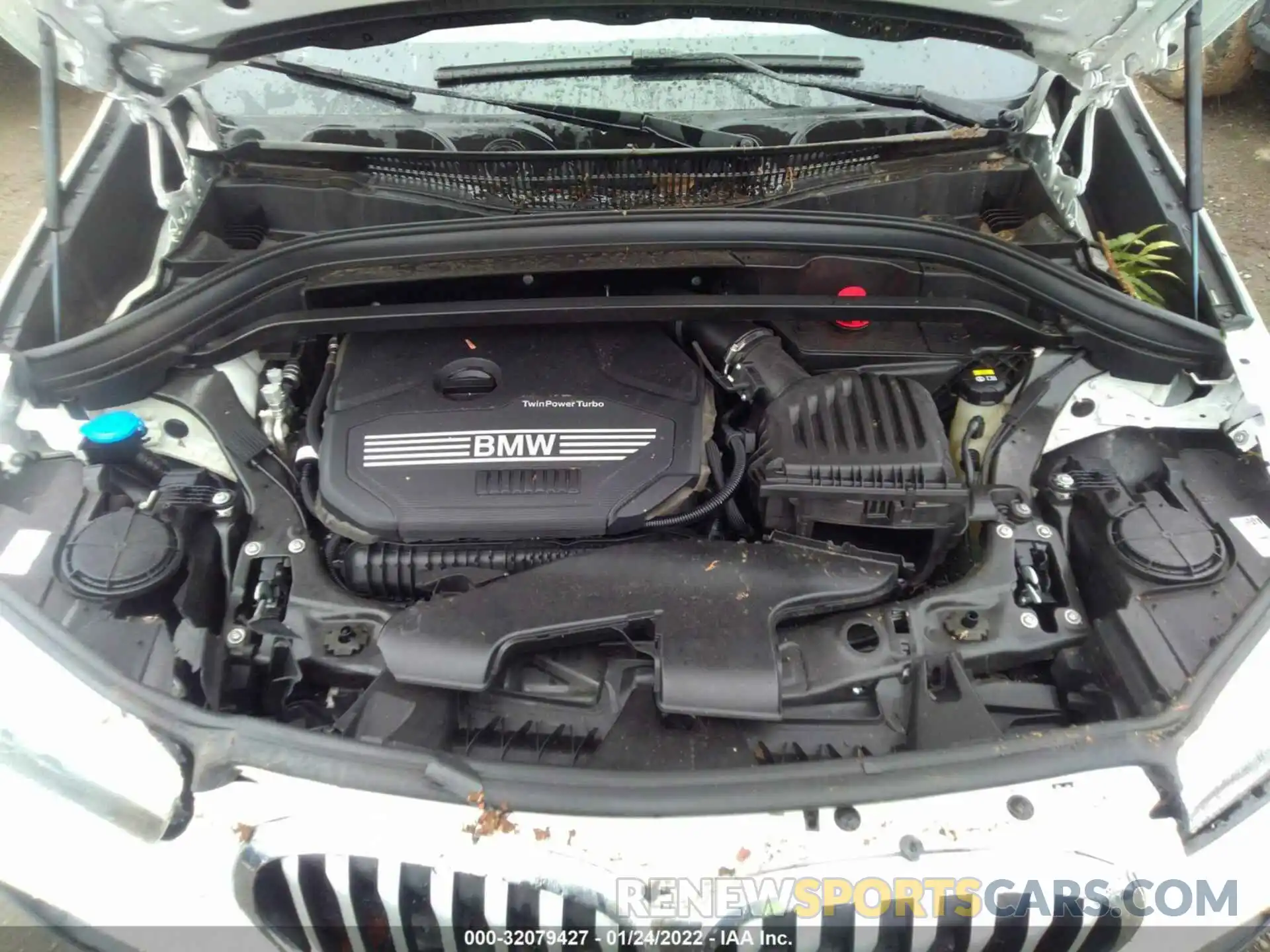 10 Фотография поврежденного автомобиля WBXJG9C02M5T51021 BMW X1 2021